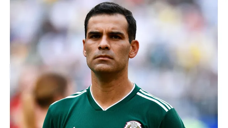 Rafa Márquez le opina a Gerardo Martino.
