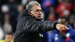 El timonel mostró molestia durante la conferencia de prensa