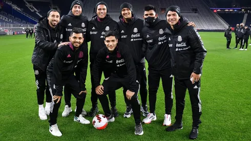 Buen ambiente en la concentración de México de cara al partido contra Estados Unidos.