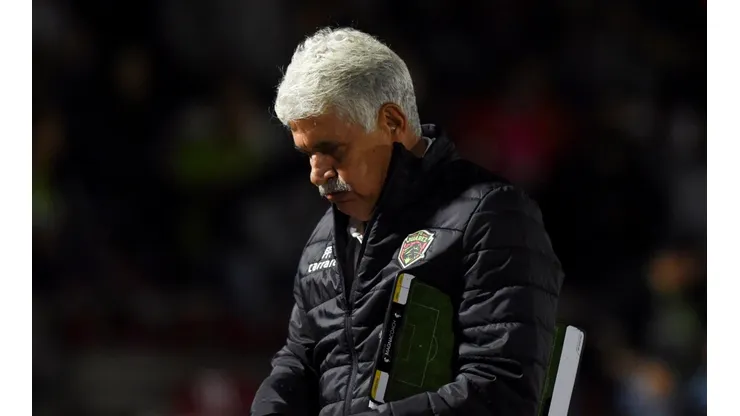 Ricardo Ferretti, en el ojo de la tormenta.