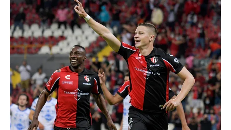 Julio César Furch le da la Liguilla al Atlas.
