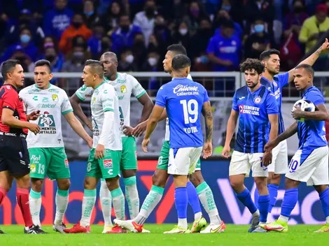 ¡Castigan a Cruz Azul por el grito discriminatorio!