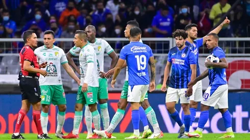 El protocolo contra el grito homofóbico fue aplicado en el partido Cruz Azul contra León.