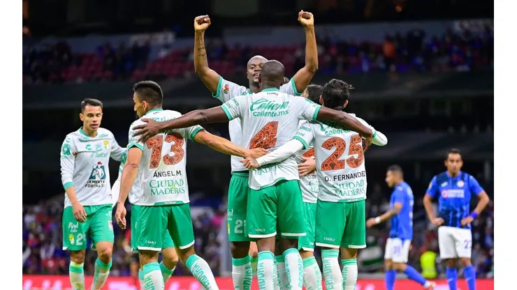 El festejo de los Panzas Verdes por el 1-0.