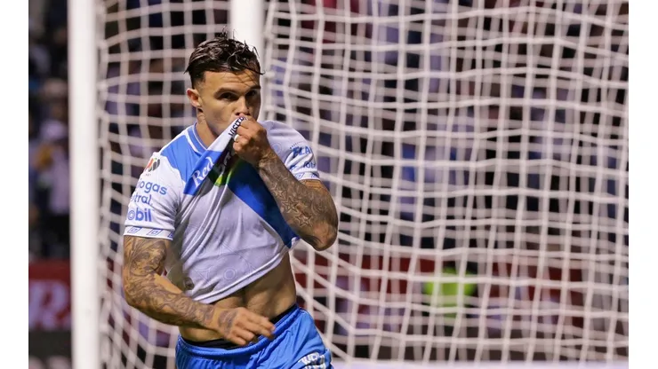Christian Tabó le dio tres puntos valiosos más al Puebla.