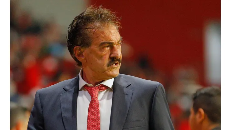 El costado solidario de Ricardo La Volpe.