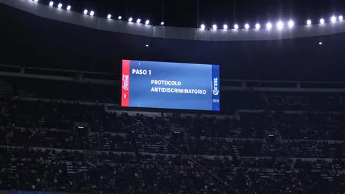 Dura sanción de FIFA a México por gritos discriminatorios