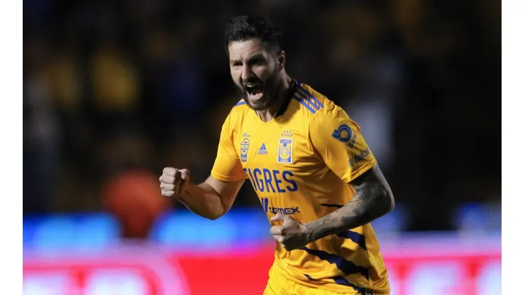 André-Pierre Gignac marcó el 1-0 con un espectacular tiro libre.