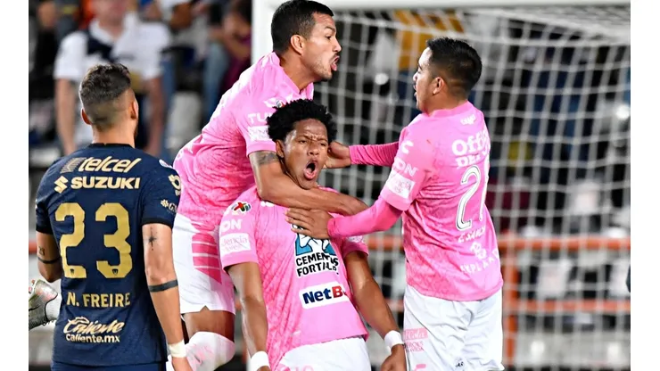 Pumas empató con Pachuca.