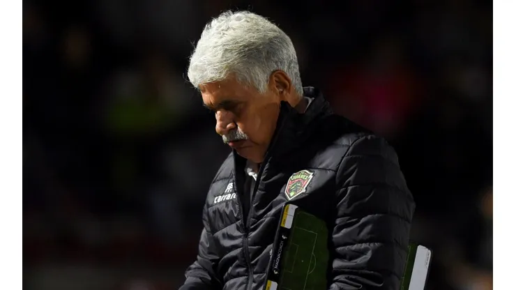El timonel dirigió en dos etapas a México