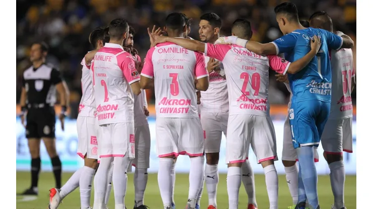 Los fanáticos estallan tras el gol de Gignac.