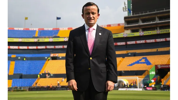 Mikel Arriola estará al pendiente de todo desde el hospital y su hogar