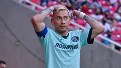 El particular grito de la afición de Chivas hacia Sambueza