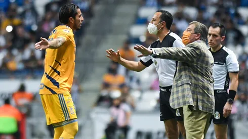 Carlos Salcedo y una indirecta para Miguel Herrera.