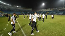 Cambios en el Tri para salir a la cancha del estadio Cuscatlán.