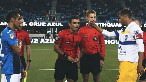 Cruz Azul vs San Jose no tuvo nada de amistoso.