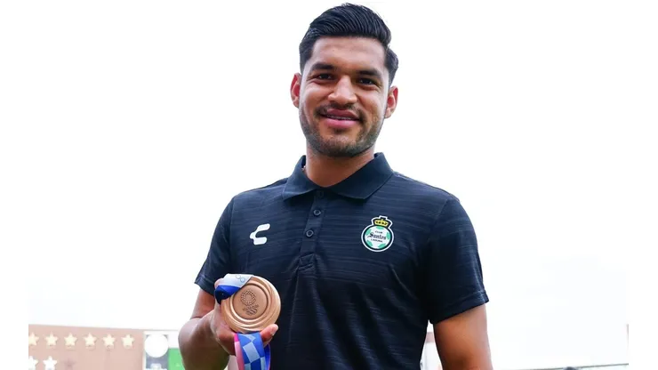 La oferta que Santos le rechazó a Chivas por el Mudo
