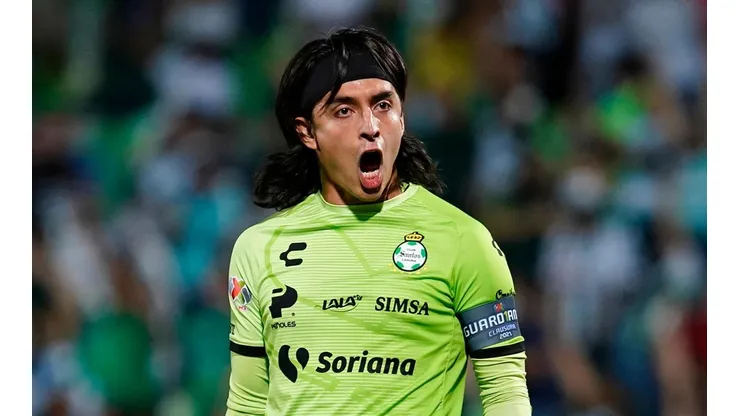 Carlos Acevedo está de vuelta con Santos Laguna.