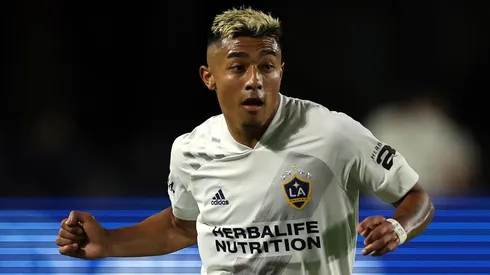 Julian Araujo se inclinó por México y no por USA.