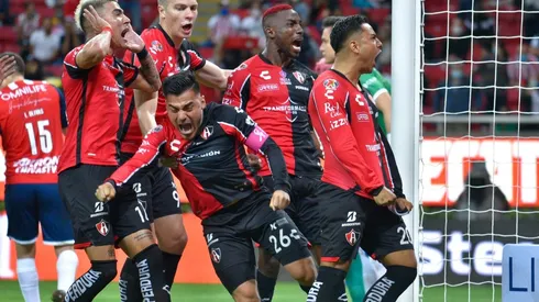 Dos jugadores del Atlas trollearon a Gudiño y Vega