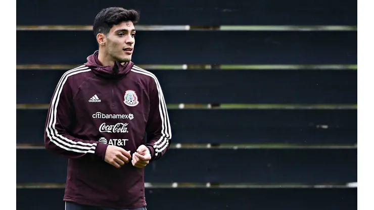Video: Raúl pisó México para reportar con el Tri