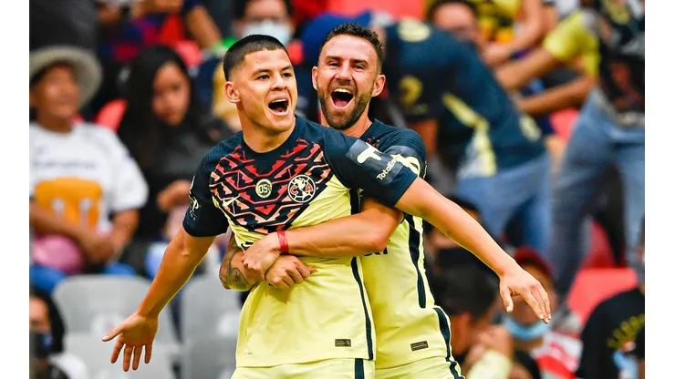 América le gana a Pumas UNAM en el Azteca.