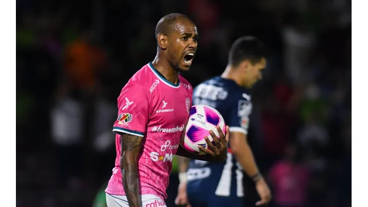 Diego Rolán comandó la voltereta de los Bravos con el empate 1-1.