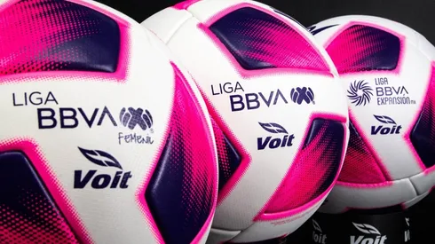 El balón Voit Rosa para la campaña de salud de octubre 2021.