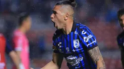 Querétaro rompe el cero ante Chivas.
