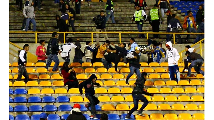 Violencia tras el Atlético de San Luis vs. Tigres UANL