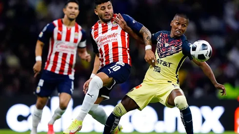 Vega falló un gol insólito.