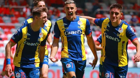 Germán Berterame marcó un doblete y se alejó en la tabla de goleo