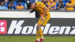 El momento de la lesión en el muslo de Florian Thauvin.