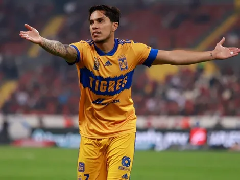 Miguel Herrera aboga por Carlos Salcedo ante el Tata Martino