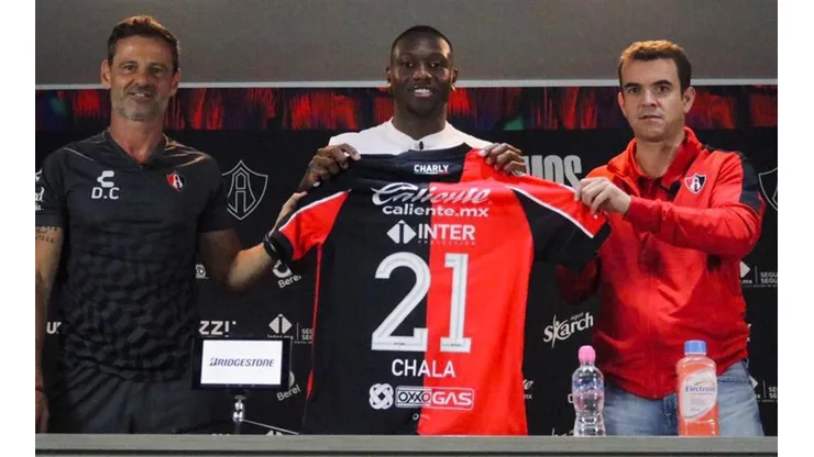 Atlas presentó a Anibal Chalá, su último refuerzo.