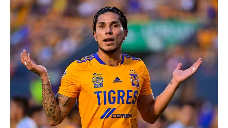 Carlos Salcedo, defensa de Tigres y la Selección Mexicana.