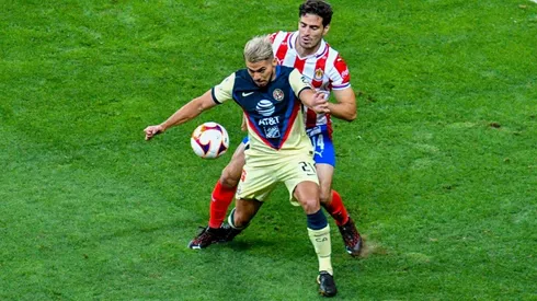 Henry Martín y Antonio Briseño volverán a verse las caras en este Clásico Nacional