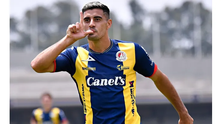 Germán Berterame celebró por triplicado en la novena jornada de la Liga MX