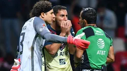 Sebastián Cáceres, expulsado ante el Toluca.