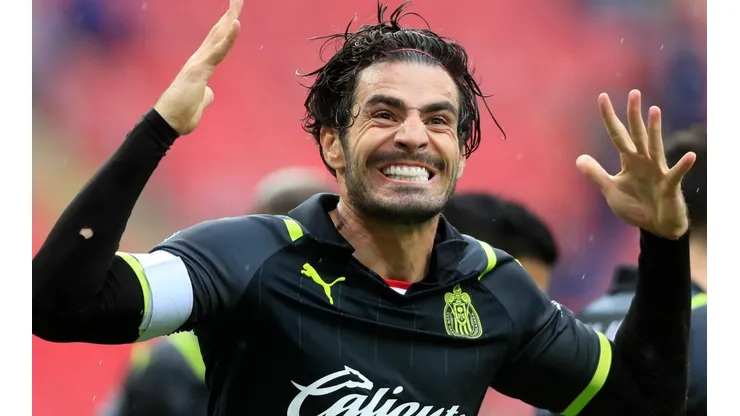 Antonio Briseño fue burlado por un aficionado de Chivas.