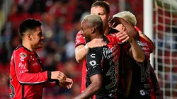 Julián Quiñones marcó el 1-0 para el Atlas a pase de Julio Furch