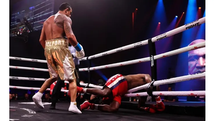Un excampeón mundial destrozó a Belfort por celebrar su nocaut sobre Evander Holyfield
