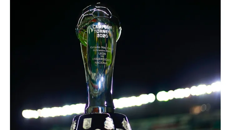 Santiago Solari tiene al América como líder indiscutible.