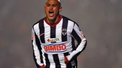 Humberto Suazo defendió a Rogelio Funes Mori.