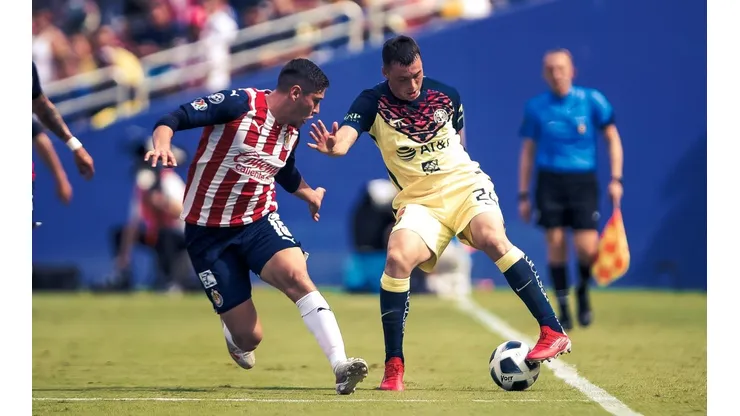 Federico Viñas volvió a sonreír con América marcándole a Chivas