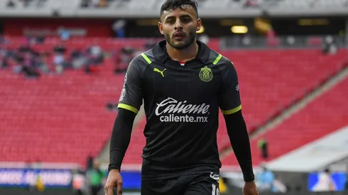 Alexis Vega demostró su viveza antes del cobro de Alejandro Zendejas