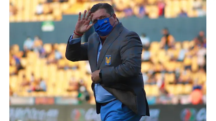 Miguel Herrera dio detalles de la lesión de Carlos González.