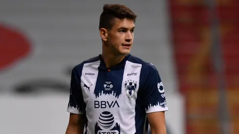 César Montes renueva su vínculo con Monterrey.