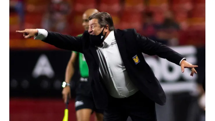 Miguel Herrera arremete contra la FIFA