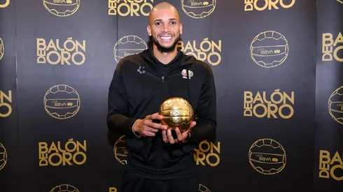 Dória sería otra gran alternativa en la zaga del Tri.